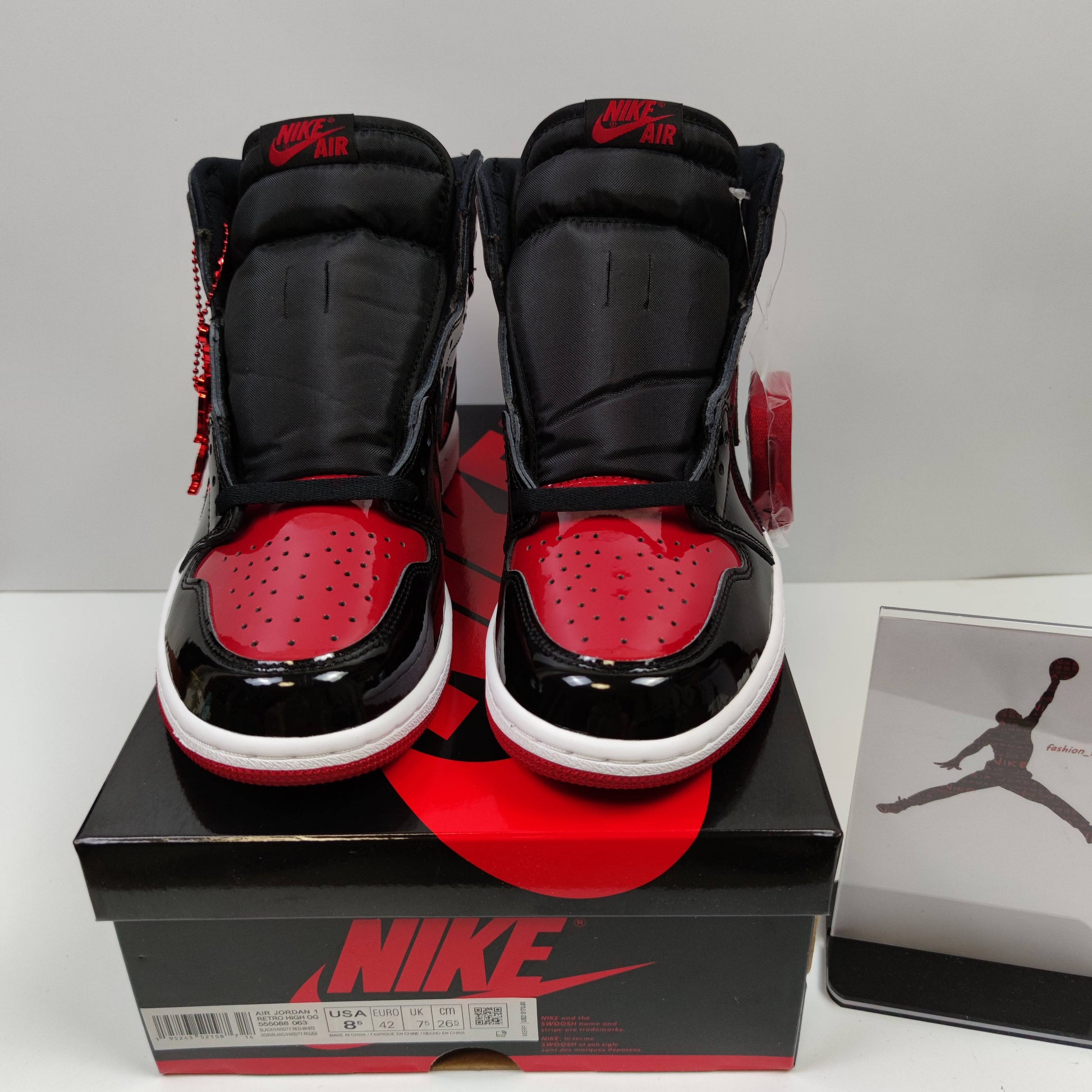 Air Jordan 1 Retro High OG Patent Bred 555088-063 $160.00
